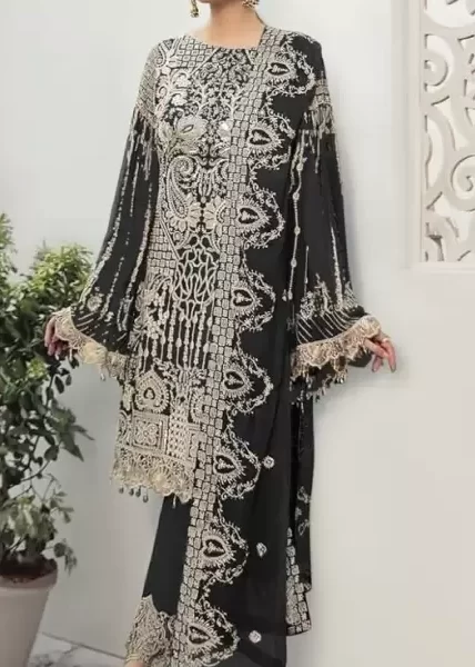 Pakistani Salwar Suit