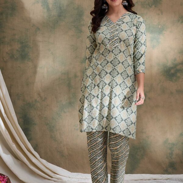 Verdant Green Printed Cotton Co-Ord Set - Effortless Ethnic Elegance