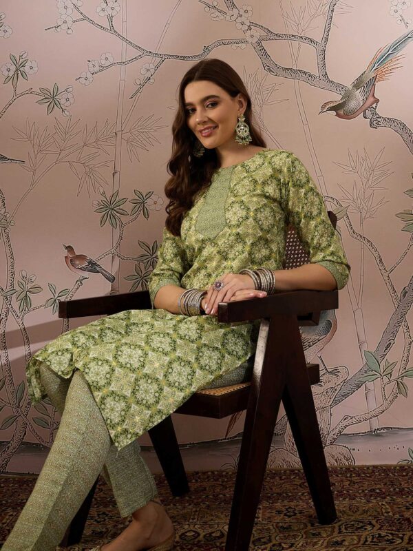 Nature-Inspired Green Printed Cotton Co-Ord Set - Modern Ethnic Comfort